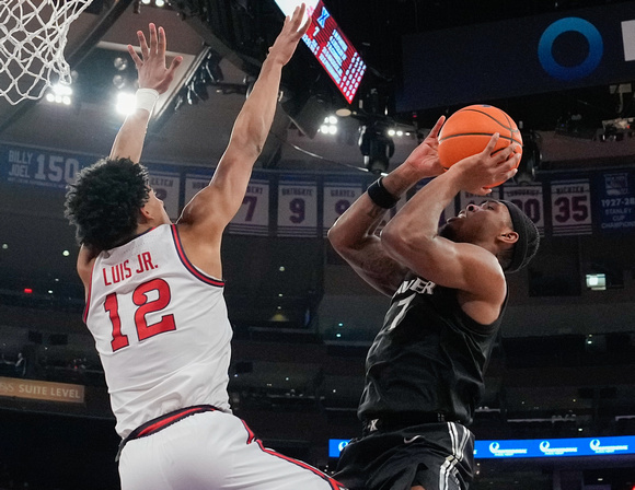 Xavier v St. John's